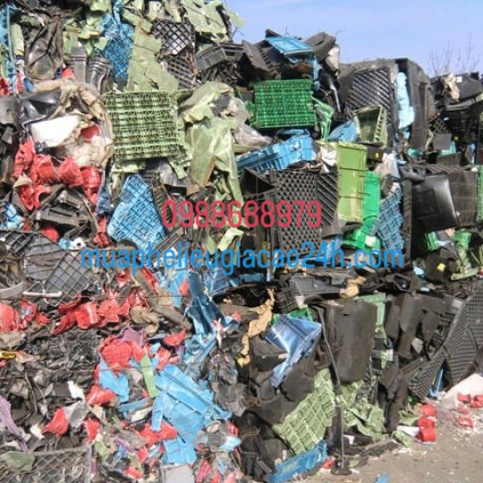 Thu mua phế liệu nhựa giá cao